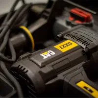 چکش تخریب (بتن کن) کاترپیلار اصل|ابزارآلات|سنندج, |دیوار