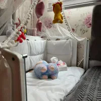 تخت گهواره ای بغل مادری