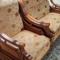 مبل هفت نفره با میز و گل میز|مبلمان خانگی و میز عسلی|شیراز, لاله|دیوار