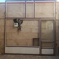 یک در جاماکی مغازه