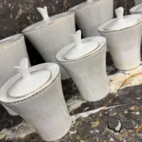 ست پاسماوری چینی ۷ پارچه سفید شیری با حاشیه طلایی
