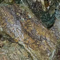 سنگ|کلکسیون اشیاء عتیقه|تبریز, |دیوار