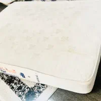 تخت خواب دو نفره با تشک طبی رویال و کفی تشک تخت