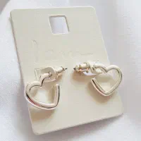 گوشواره حلقه ای آویزدار قلب نگین دار سفید