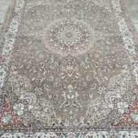 یک جفت فرش 6 متری گردویی 700 شانه در حد نو