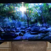 تلویزیون کامل سالم ایکس وژن 32اینچ