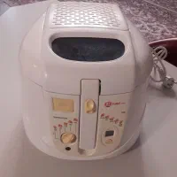 سرخ کن تمیز و در حال استفاده