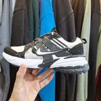 کتونی نایکی v2k