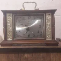 ساعت رومیزی قدیمی