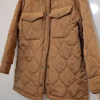 تعدادی لباس مجلسی، مانتو،شومیز و کت