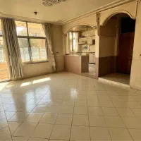 86-متر-بازسازی-نشده-در-سپاهانشهر