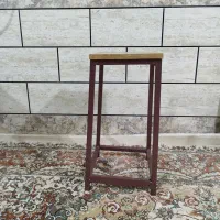 چهارپایه آهنی تمیز|صندلی و نیمکت|اهواز, فاز ۱ پادادشهر|دیوار