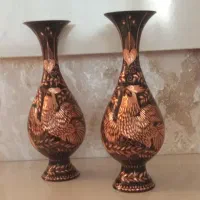 یک‌جفت‌گلدان‌مسی‌‌نوو
