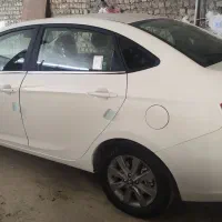 خودرو جک J4 ، خشک ، سفید