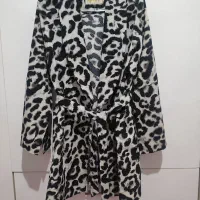 مانتو|لباس|مشهد, طبرسی شمالی|دیوار