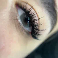 اکستنشن مژه و لیفت و لمینت