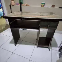 میز کامپیوتر