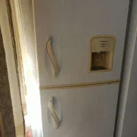 یخچال فریزر آبسردکن دار