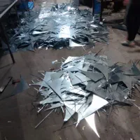 استخدام نیروی کار خانم و آقا