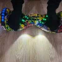 اسکوتر برقی ۸،۵ اینچ با شارژر(توضیحات)