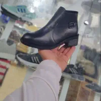 فروش انواع نیم بوت و کفش اسپرت|کیف، کفش، کمربند|خرمآباد, |دیوار