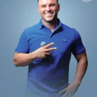 1 عدد تعداد‌ بلیط vip موجود‌ میباشد امشب