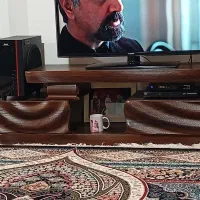 تلویزیون و میز تی وی