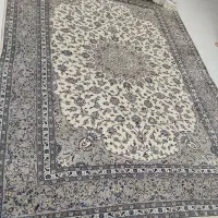 فرش دست بافت در حد نو  ۹متری