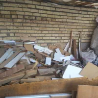 هیزم اتش وضایعات چوب و ام دی اف خشک و کبریتکش