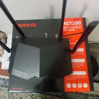 Tenda روتر بی سیم دو بانده تندا مدل AC6 AC1200