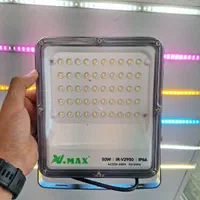 پرژکتور/پروژکتور ۱۰۰ وات ۵۰ وات باکیفیت زیر قیمت|لامپ و چراغ|کرج, حصارک بالا|دیوار