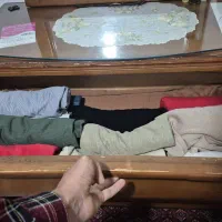 دراور جادار چوبی تمیز با آینه سالم|جاکفشی، کمد، دراور|رضوانشهر, |دیوار