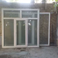 پنجره پی وی سی و اهنی