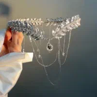 تاج الف و ریسه