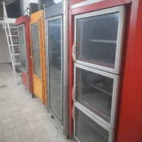 ۲عدد فریز و۲ عدد یخچال