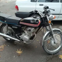 موتور هوندا ۱۲۵ مدل ۱۳۸۸|موتورسیکلت|لاهیجان, شیشه گران|دیوار