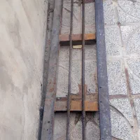 پل آهنی|ابزارآلات|آبدانان, |دیوار