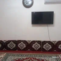 سه عدد پشتی