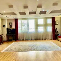 ۱۴۱ متری/سه خابه/لوکیشن عالی/تک واحدی