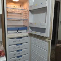 یخچال و فریزر گلسان