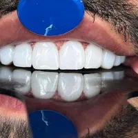 منشی و دستیار دندان پزشکی