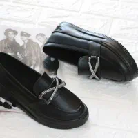 تعدادی صندل