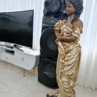 مجسمه پلی اورتان ورق طلایی