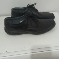 دوجفت کفش مشکی چرم با بند و بدون بند سایز42|کیف، کفش، کمربند|ورامین, ورامین|دیوار