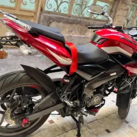 Ns200 ان اس|موتورسیکلت|قم, چهار مردان|دیوار