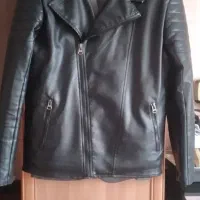 کاپشن ‌ چرم مشکی‌