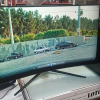 مانیتور  خمیده  MSi