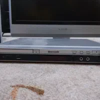 تلوزیون به همراه سینمای خانگی