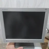 مانیتور الجی کاملا سالم