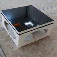 میز و گلمیز